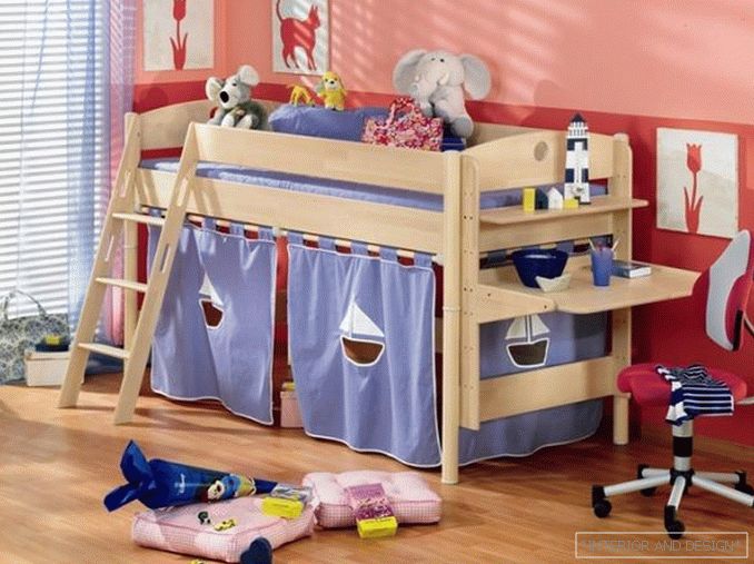 projeto de um apartamento de um quarto para uma família com uma criança 2
